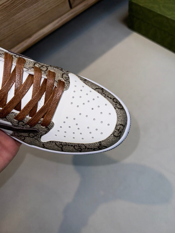 GG LOW TRAVIS GREY WHITE