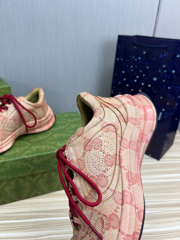 GG RUN DARK PINK LEATHER SNEAKERS