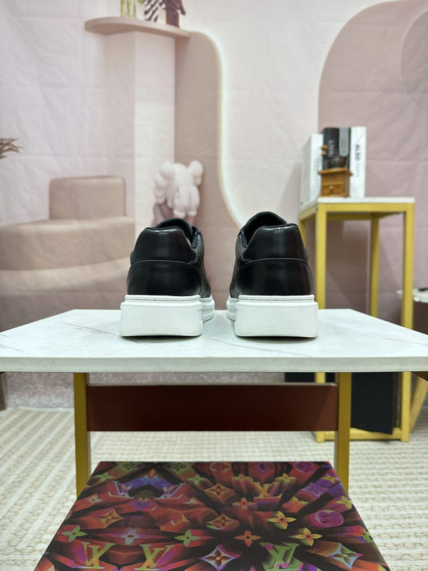 LV MATCH UP SNEAKER DA UOMO CON MONOGRAMMA NERO
