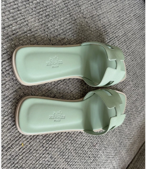 Hermès Oran Sandal Light Green