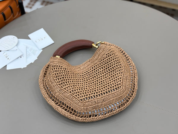 Chloe 2025 Summer Banana Hobo Bag Summery Brown In Raffia