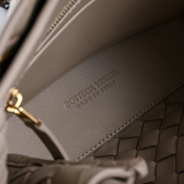 BV 2026 Mini Andiamo Taupe Lambskin