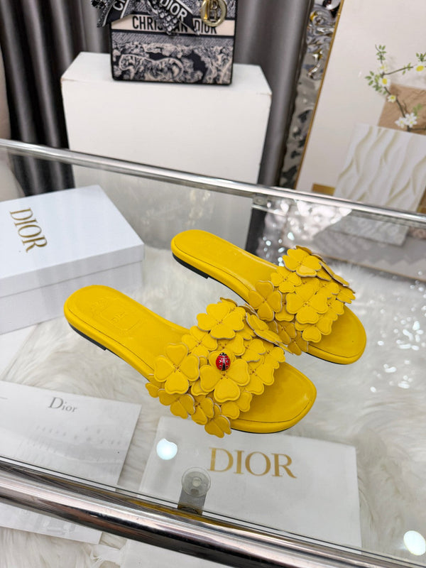 CD 26s Floral Flat Slippers Genuine Leather