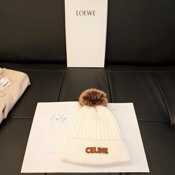 CE 26FW Beanie Hat Retro Textured Knit 563608