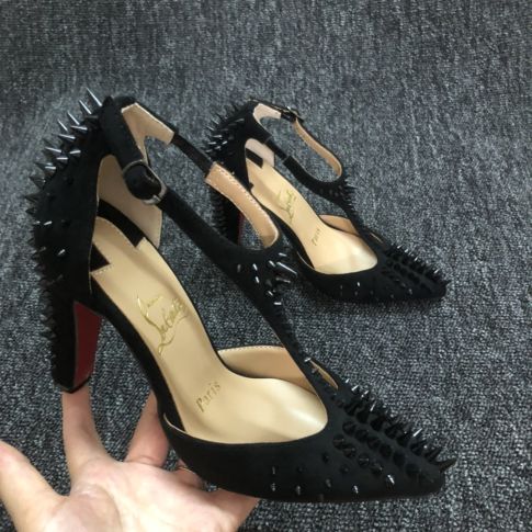 CL Goldostrap Spikes Pumps 100mm Veau Velours Nero