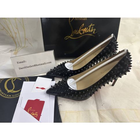 CL Pigalle Spikes Pumps 85mm Patent Leather Black