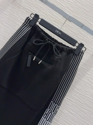 Tuta con logo a strisce laterali CD 25 in cotone nero