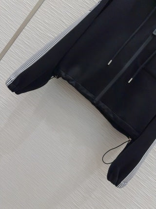 Tuta con logo a strisce laterali CD 25 in cotone nero