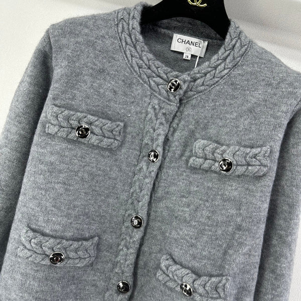 Chanel 2025 Cardigan Laine Gris et Brun Olive 329282