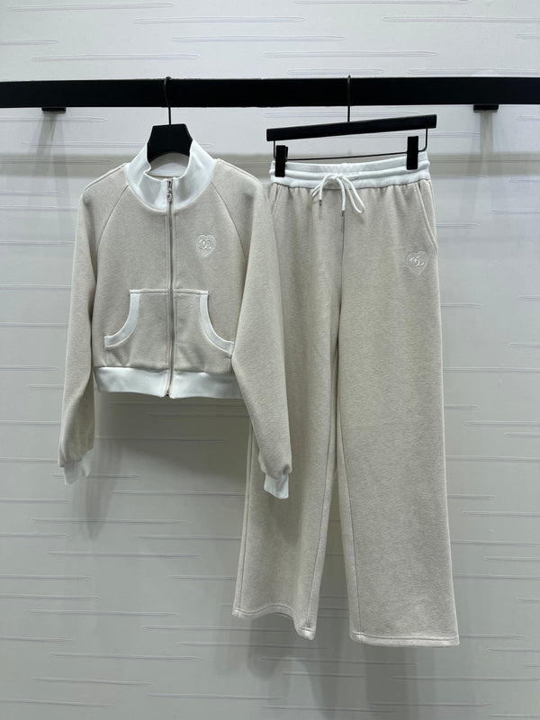 Ensemble veste à col montant et pantalon en polyester Chanel 2026
