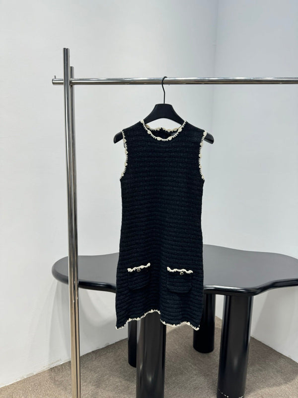 Chanel 2026 Sleeveless Dress Black and Off-White Wool