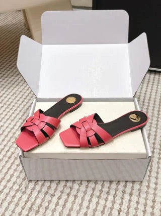 YSL 26ss Melody Stiletto Flat Slippers Calfskin