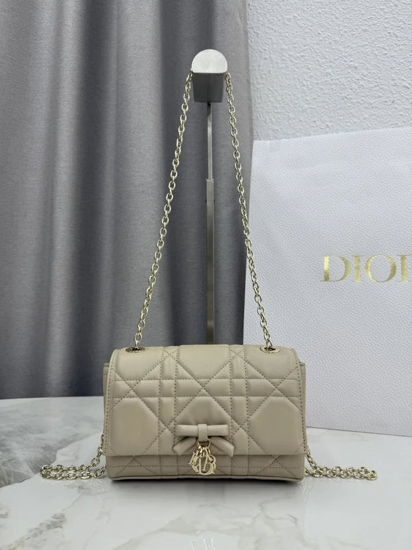 CD 2026 Chain Bag 21cm Fabric Lambskin