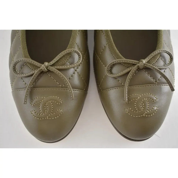 CC 2026 Quilted Ballet Flat Moss Green Leather