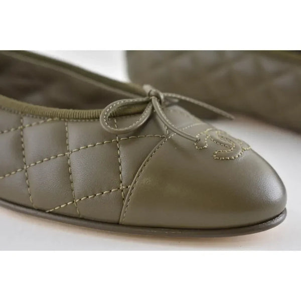 CC 2026 Quilted Ballet Flat Moss Green Leather