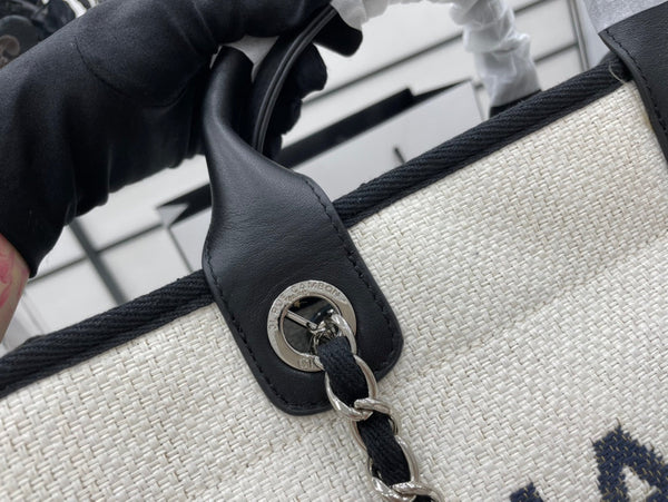 Borsa CC Deauville in tweed, pelle nera, finiture argentate 16