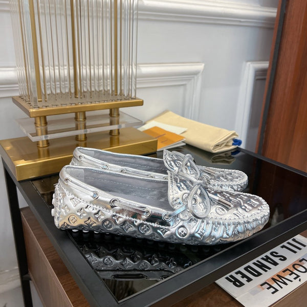 MOCASSINO LV GLORIA FLAT LOGO STAMPATO ARGENTO