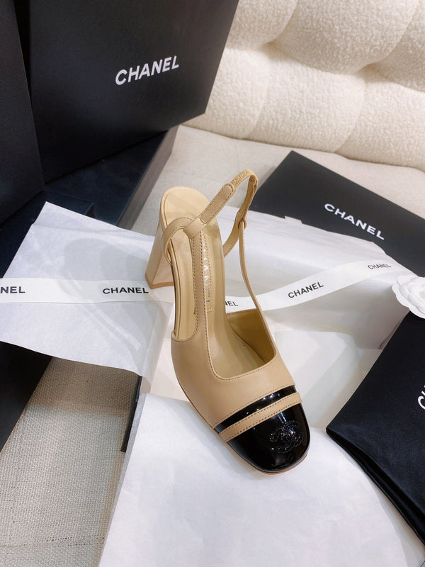 CC 26S Cap-Toe Slingback Pumps Block Heel 9cm Patent Leather 156342