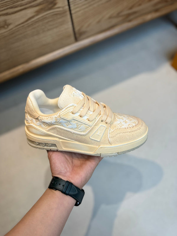 LV TRAINER MONOGRAM DENIM WHITE BEIGE SNEAKE