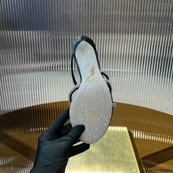 RC 25C Classic Rhinestones Popular Cleo Black Sheepskin 174893