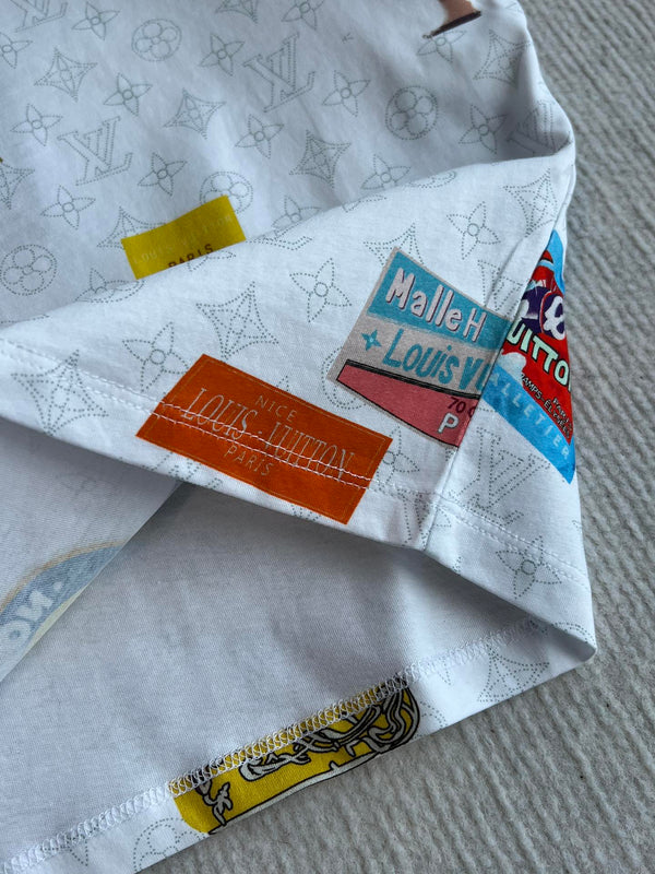 LV 25 Print Contrast Color Threaded Edge Collar T-shirt White Blue Cotton