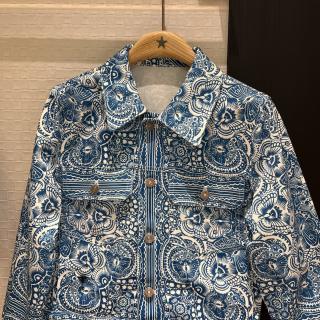 Set di jeans con stampa farfalla CD blu e bianco in cotone