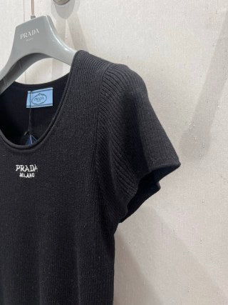 Prada 25 Letter Embroidered Knitted Short-sleeved Top Wool Acrylic Nylon 216873