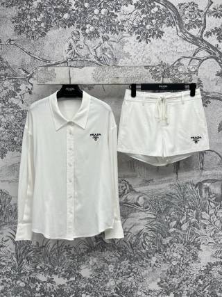 Completo camicia e pantaloncini con coulisse Prada 25 in cotone e lino