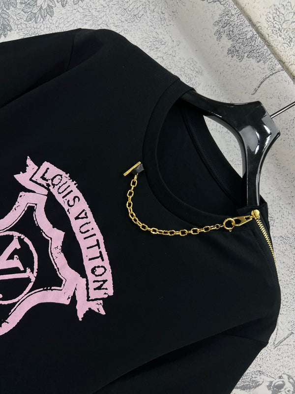 LV 25 Round Neck Metal Zipper T-Shirt Black White Cotton