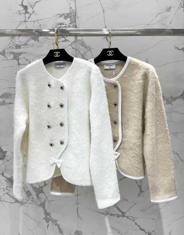 Chanel 2025 Manteau croisé col rond Laine 323090