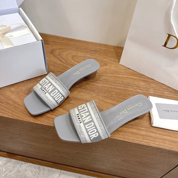 CD 26s embroidered Sandals Canvas Cowhide 685346