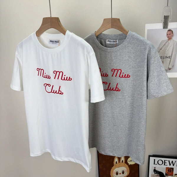 T-shirt brodé Miumiu 2026 à manches courtes en coton blanc et gris 810778