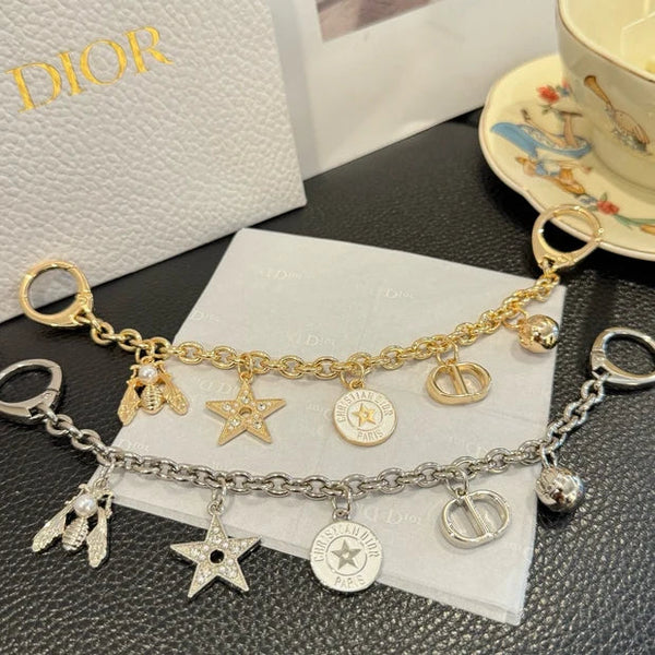 CD Clover-shaped Charm 353623