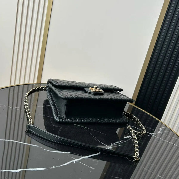 CC 2026 Flap 22cm Bag Lambskin 363907