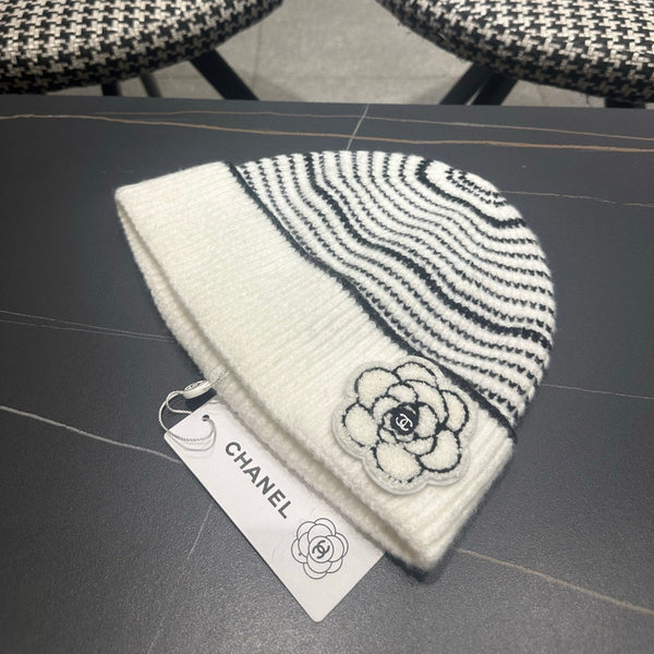 CC 26FW Striped Color-Block Beanie Knitted Wool 551879