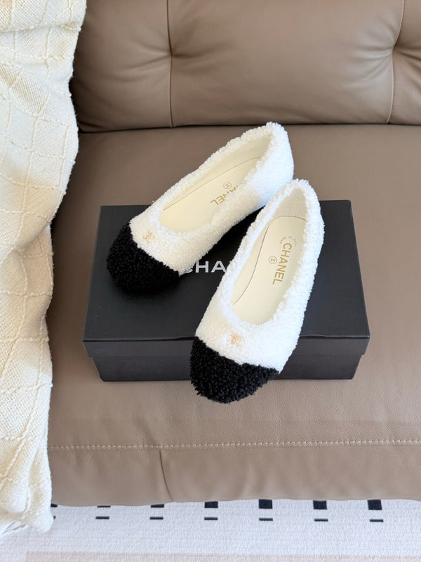 CC 26ss Ballet Flats Shearling 194750