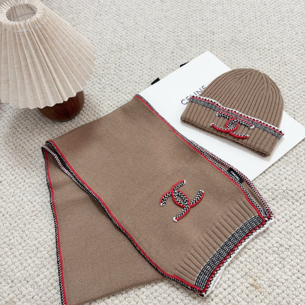 CC Hat Scarf Set 563589