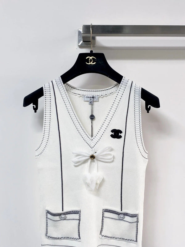 Gilet col en V nœud Chanel 2026 Laine blanche 212271