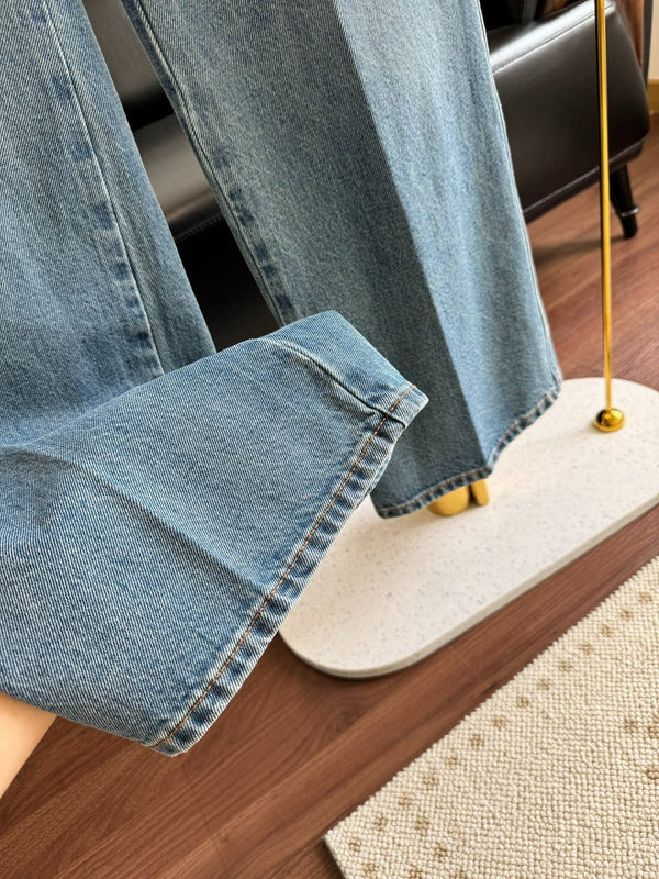 MIUMIU JEANS STYLE 374