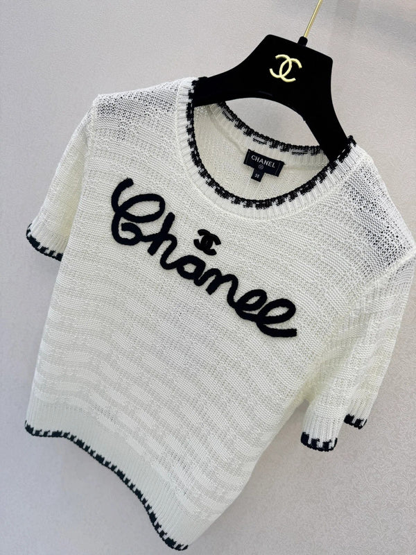 Chanel 2026 Chemise Manches Courtes Logo Brodé Laine Blanche Noire 364270