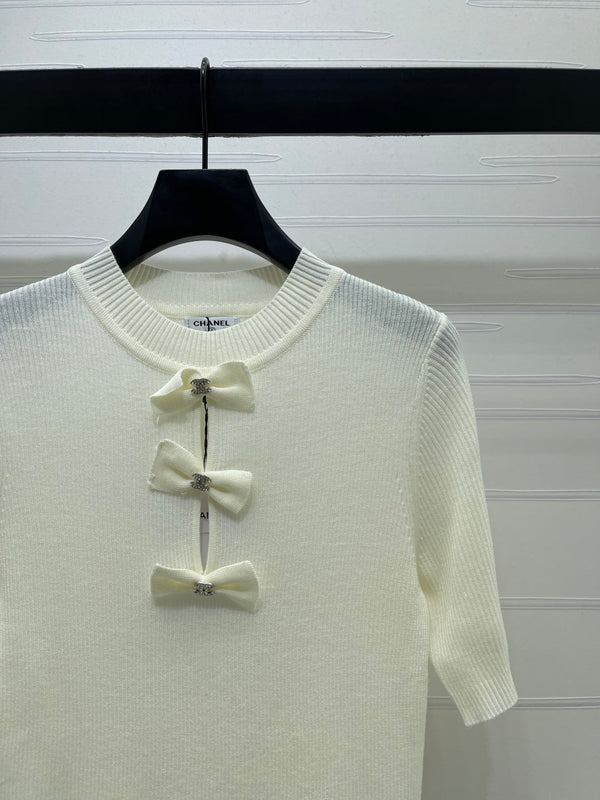 Chanel 2026 Haut Manches Courtes en Maille Nœud 3D Laine 166066
