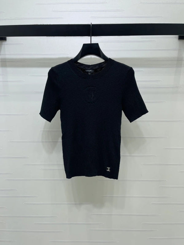 Chanel 2026 T-Shirt à manches courtes en cachemire et maille ras du cou Double C 363394