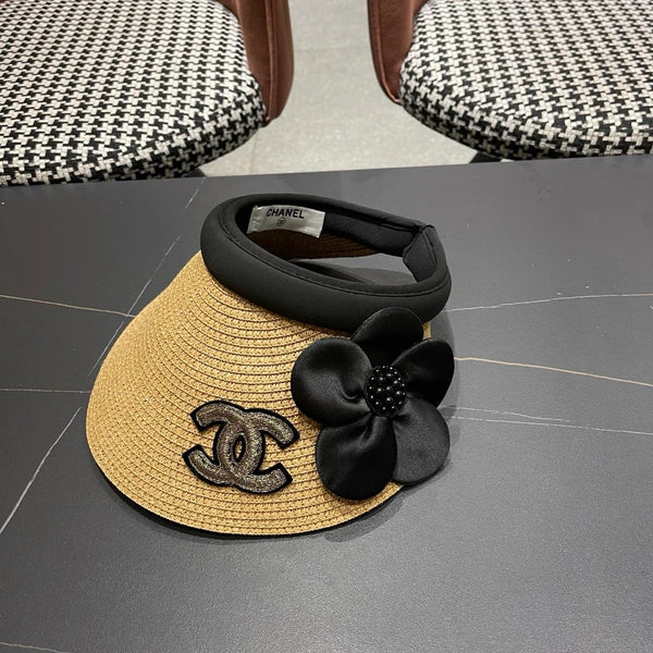 Chapeau de soleil en paille Chanel 196007