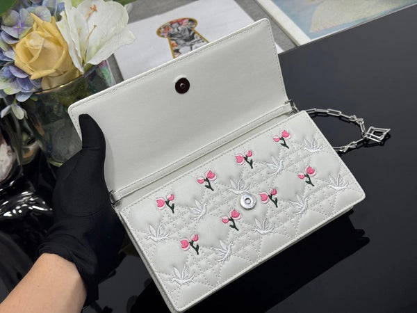 CD 2026 Dioramour My Dior Bag 21cm White Lambskin 158285