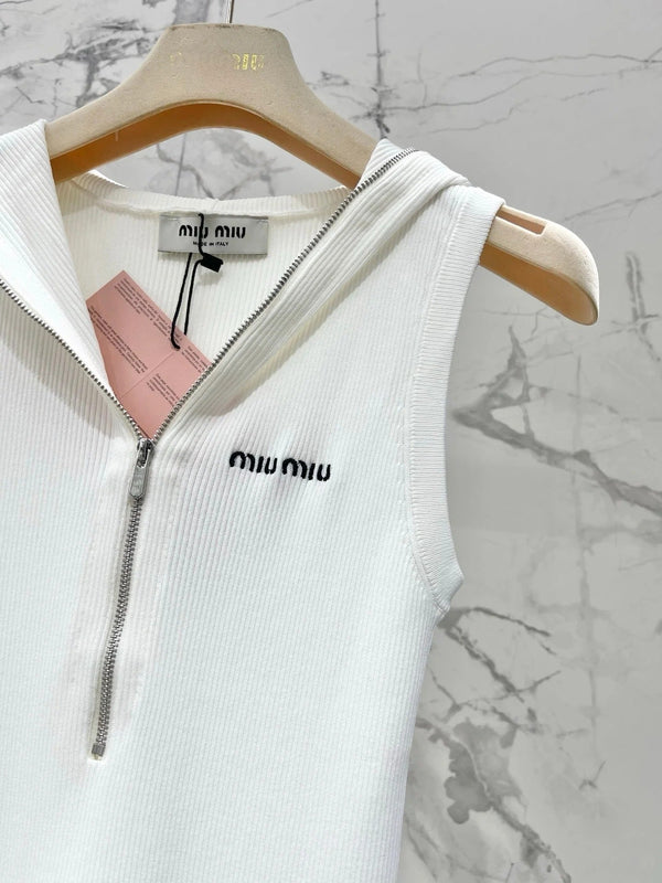 Miu 2026 Hooded Zipper Tank Top Tencel 636581
