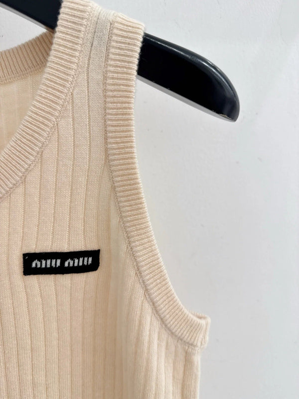 Miu 2026 Knit Vest Wool 647897