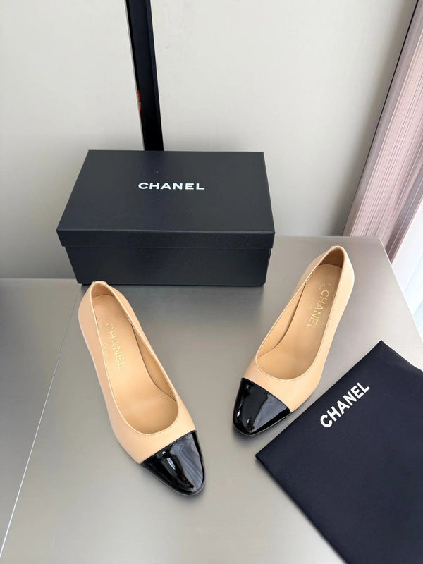 CC 2026 Little Red Apple Heel Pump 85mm Lambskin 929469