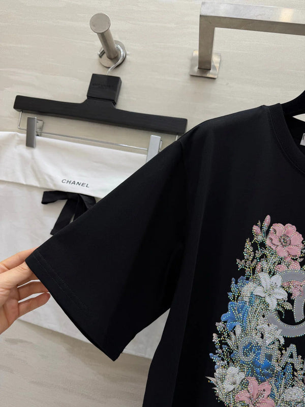 CC 2026 Floral Rhinestone T-shirt Cotton 681379