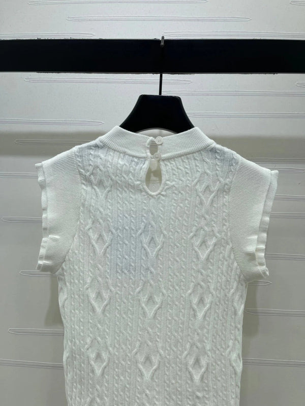 CC 2026 Crew Neck Cable Knit Vest Cotton 677762