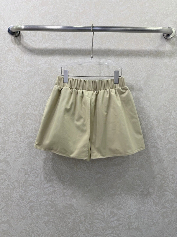Shorts-jupe cargo Chanel 2026 à grandes poches coton kaki 359637